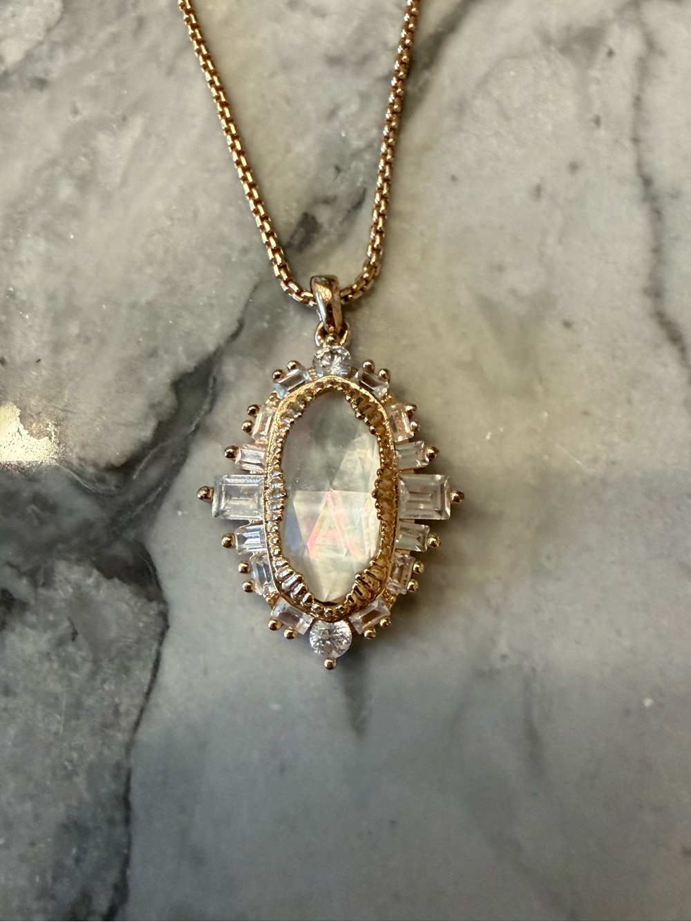 Kendra Scott Rose Gold Oval Crystal Pendant Necklace with lariat closure